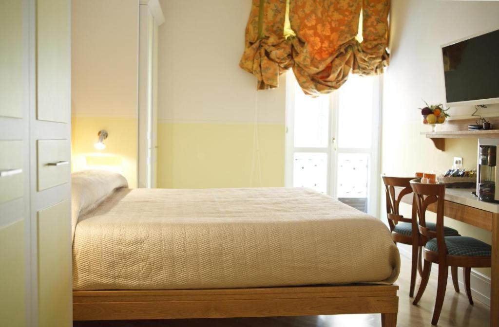 Piazza Di Spagna Prestige Petit Roma Exterior foto